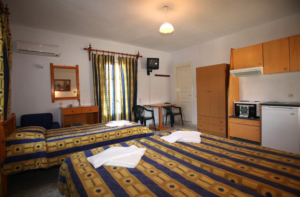 Alexandros Rooms & Studios Skopelos Dış mekan fotoğraf