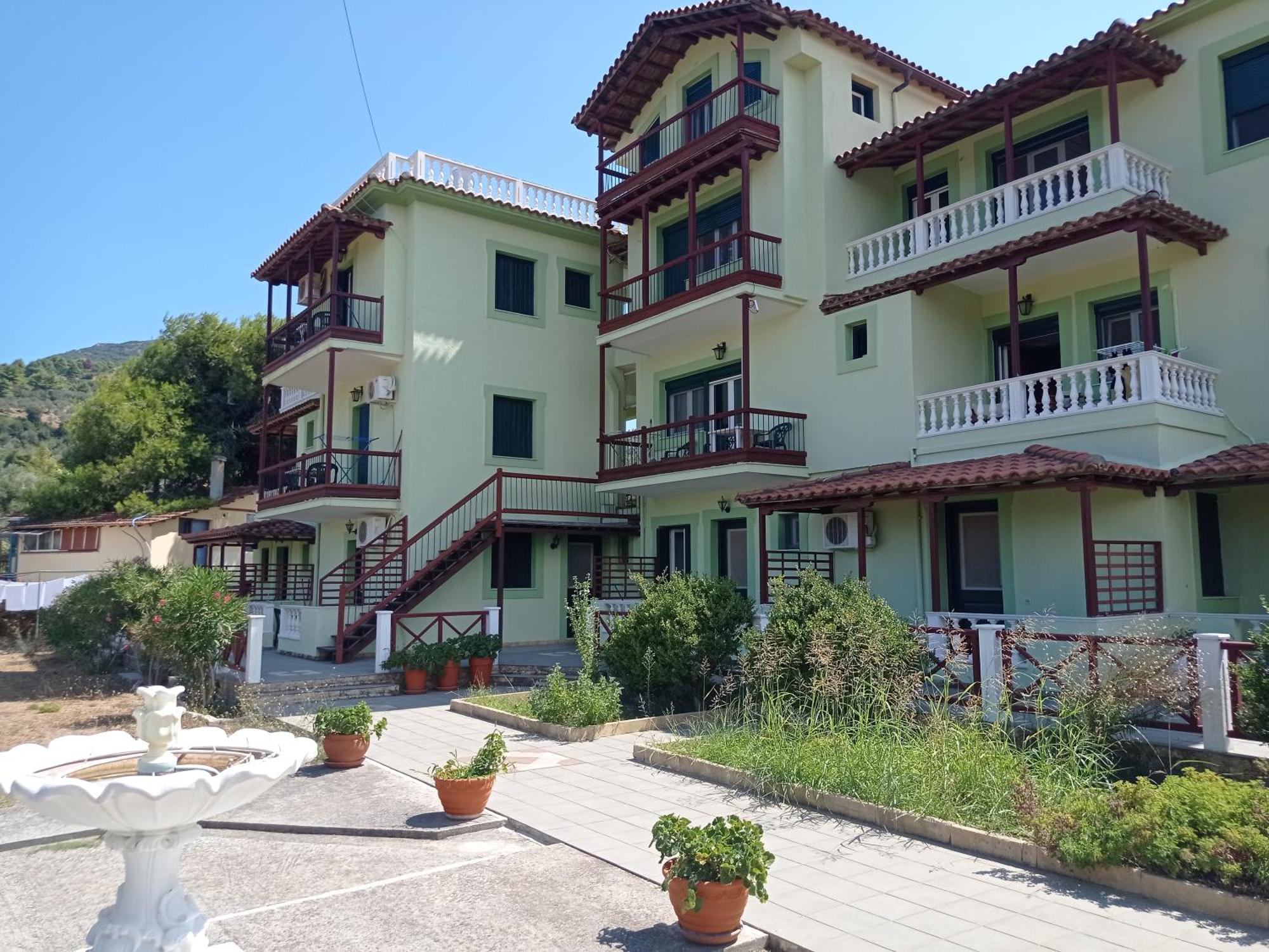 Alexandros Rooms & Studios Skopelos Dış mekan fotoğraf