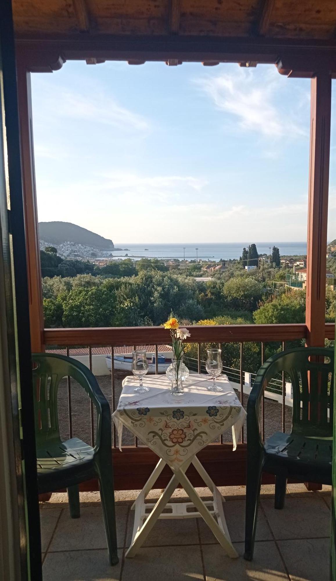 Alexandros Rooms & Studios Skopelos Dış mekan fotoğraf