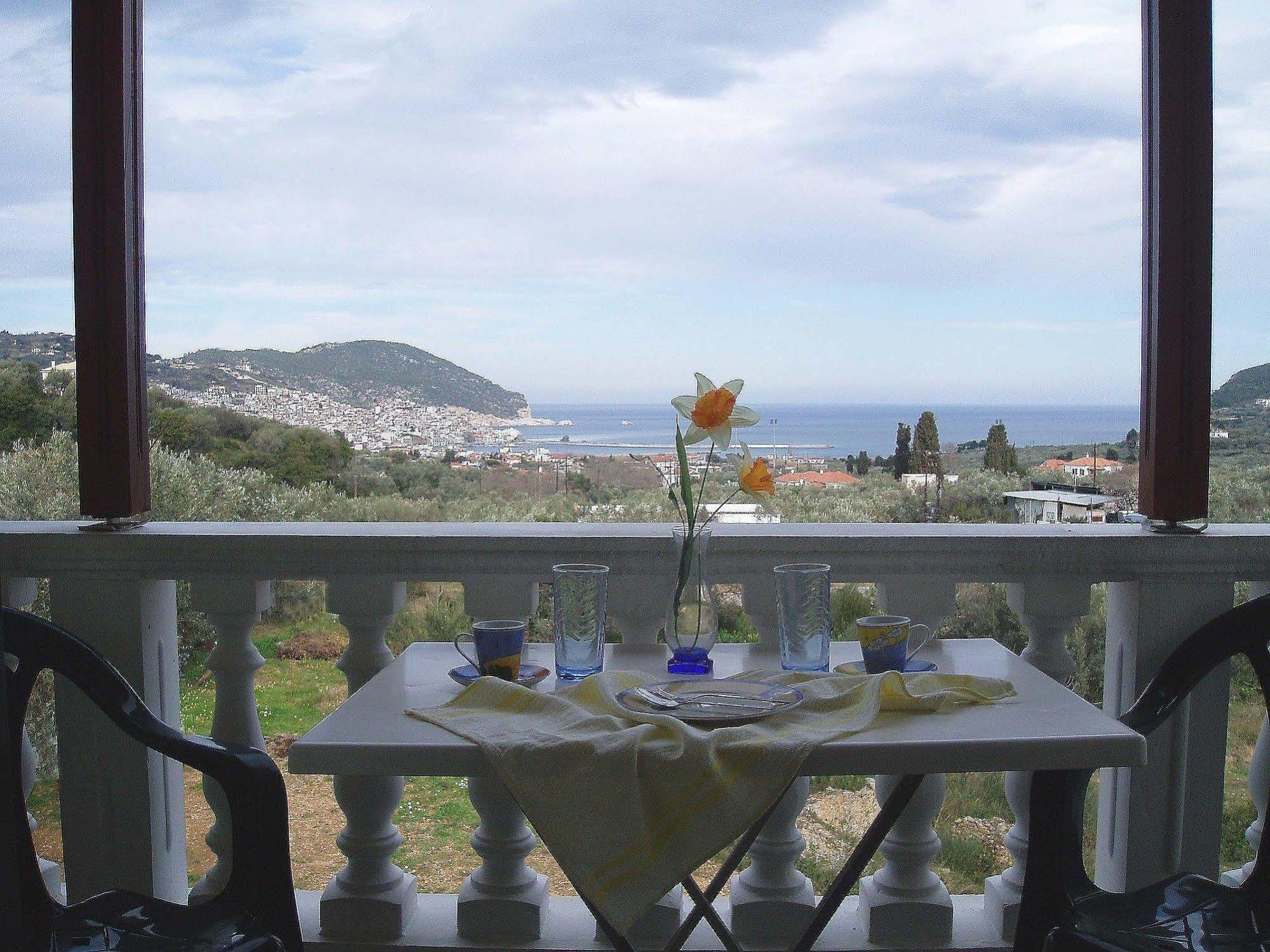 Alexandros Rooms & Studios Skopelos Dış mekan fotoğraf
