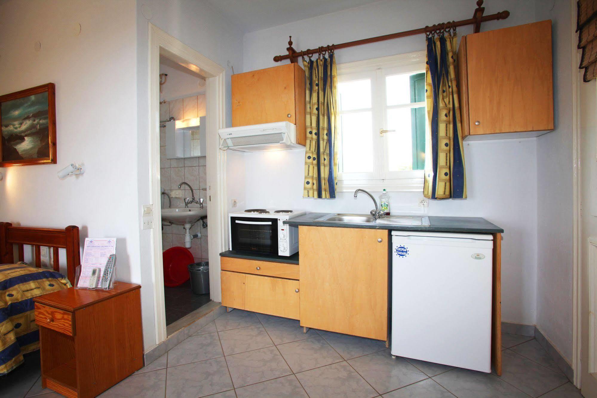 Alexandros Rooms & Studios Skopelos Dış mekan fotoğraf